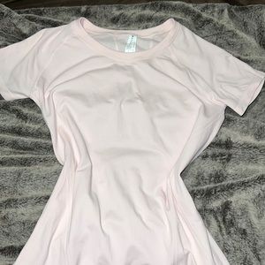 light pink athleta shirt